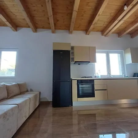 Guest house Stone Kajo Roshnik Berat