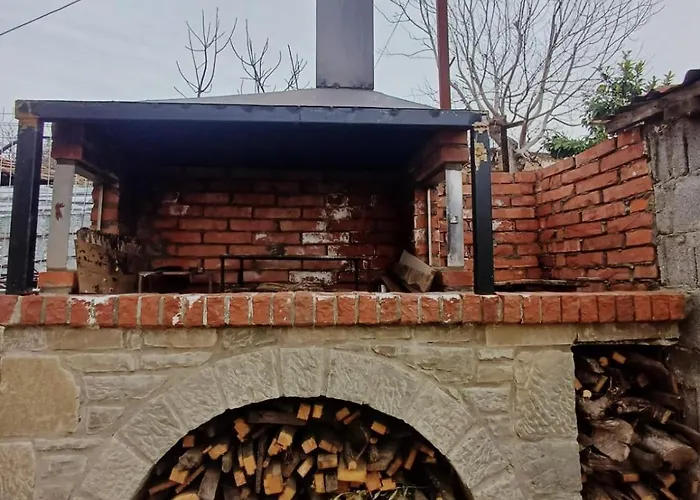 Stone Kajo Roshnik 3* Berat